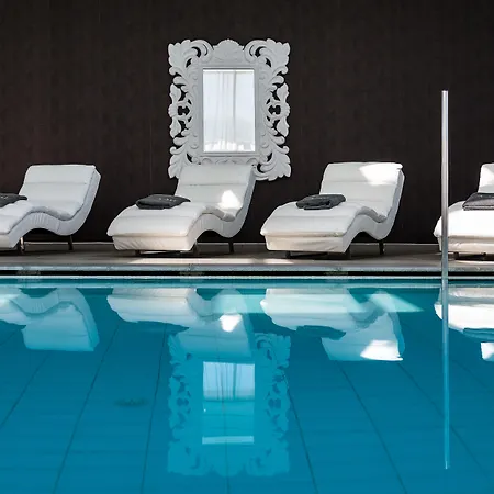 Diamond Deluxe - Adults Only & 5*