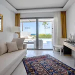 Resort Diamond Deluxe - Adults Only &