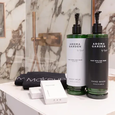 Diamond Deluxe - Adults Only