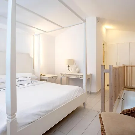 Diamond Deluxe - Adults Only 5*