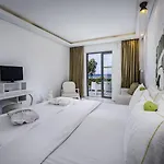 Diamond Deluxe - Adults Only & Θέρετρο Κως Πόλη