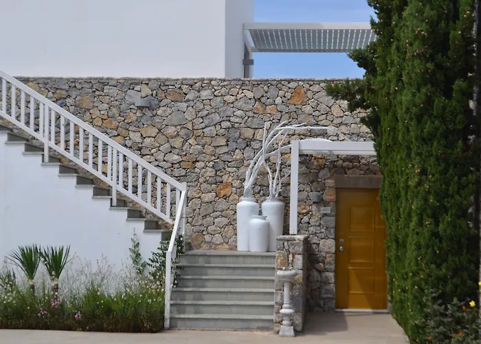 Diamond Deluxe - Adults Only &